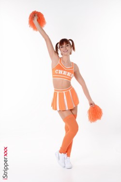 Dolly Dyson - Orange Supporter - 1