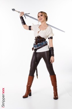 Polly Yangs - The Wild Cunt - 1